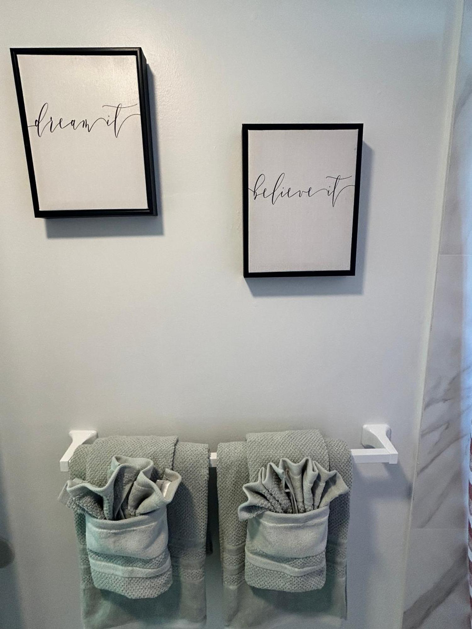 Apartment In Hollywood Close To Shops & Beach 110 외부 사진